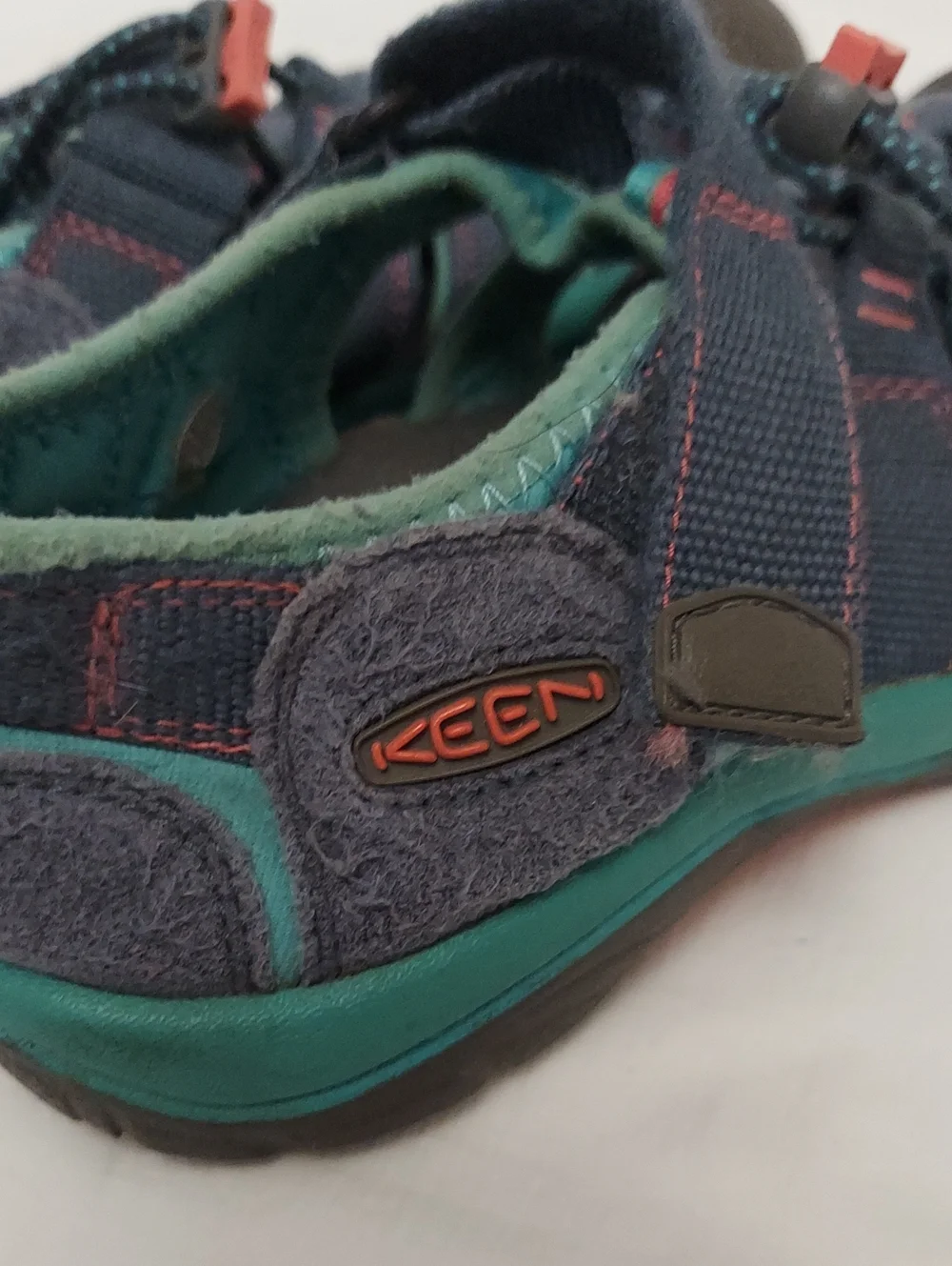 Keen Kids Blue Teal Closed-Toe Sport Sandals Size 3 Water Shoe